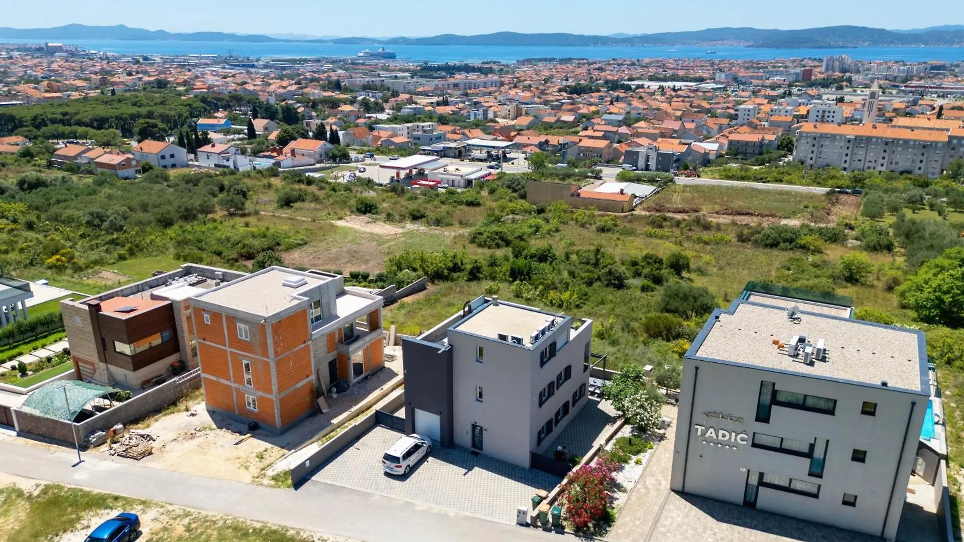 Apartamento Villa Beverly Hills, Heated Pool, Jacuzzi, 12 People Zadar