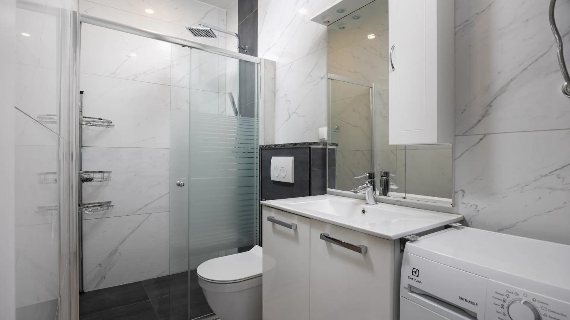 Villa Beverly Hills, Heated Pool, Jacuzzi, 12 People Zadar Apartamento